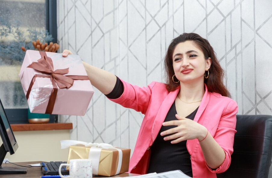 Beyond Ordinary: Personalized Hostess Gifts for Every Occasion